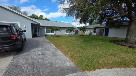 131 Puffin Court Royal Palm Beach FL 33411