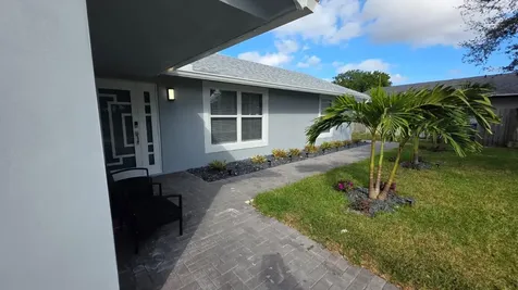131 Puffin Court Royal Palm Beach FL 33411
