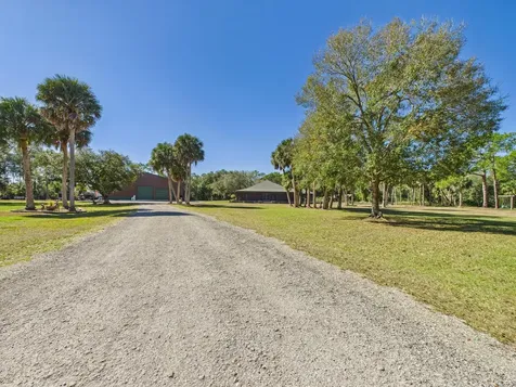 32801 Us Highway 441 Okeechobee FL 34972