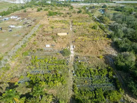 7300 17th Street Vero Beach FL 32968