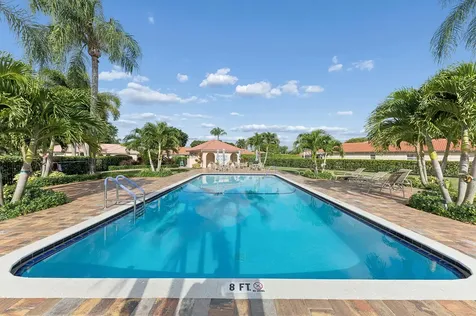 13 Fairway Boynton Beach FL 33436