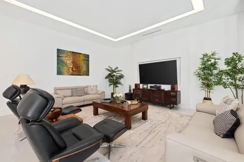 10 Coconut Road Delray Beach FL 33444