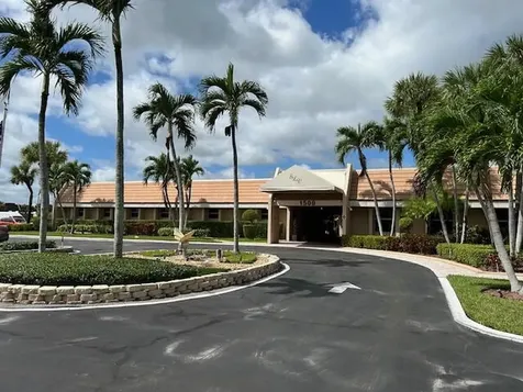 225 Lake Meryl Drive West Palm Beach FL 33411