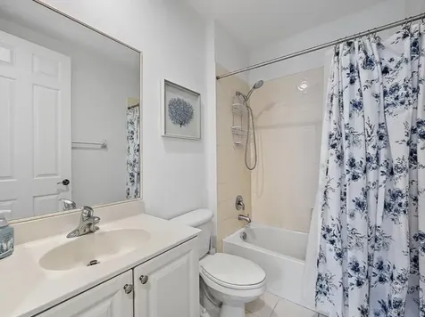 111 Evergrene Parkway Palm Beach Gardens FL 33410