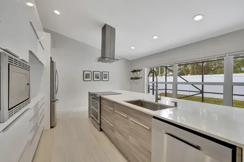 9567 Lake Serena Drive Boca Raton FL 33496