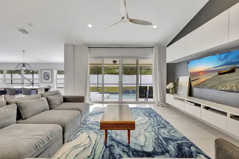9567 Lake Serena Drive Boca Raton FL 33496
