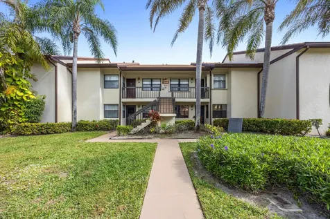 7649 Tahiti Lane Lake Worth FL 33467