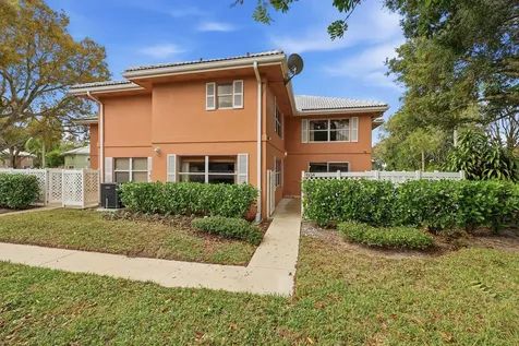 1934 Stratford Way West Palm Beach FL 33409
