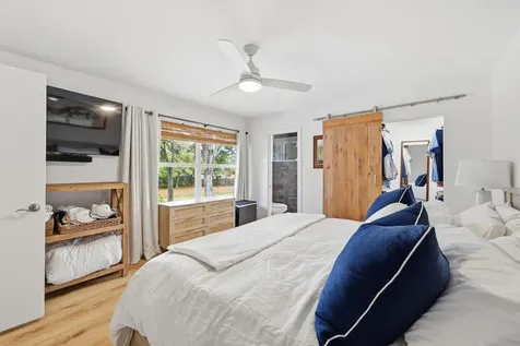 1934 Stratford Way West Palm Beach FL 33409