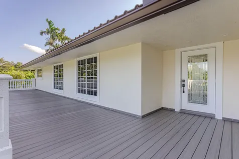 875 Nw 120th Avenue Plantation FL 33325