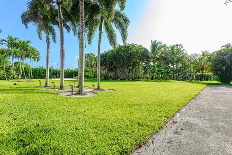 875 Nw 120th Avenue Plantation FL 33325