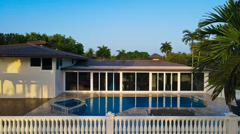 875 Nw 120th Avenue Plantation FL 33325