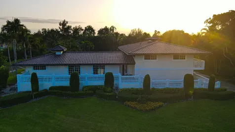875 Nw 120th Avenue Plantation FL 33325