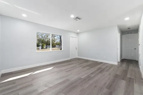 2075 7th Court Vero Beach FL 32962