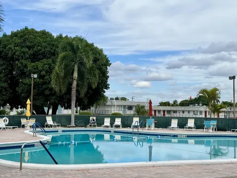 2880 Lake Osborne Drive Lake Worth Beach FL 33461