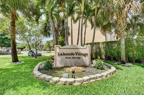725 Lori Drive Palm Springs FL 33461