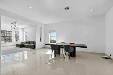 10058 Umberland Place Boca Raton FL 33428