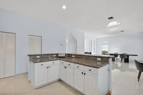 10058 Umberland Place Boca Raton FL 33428