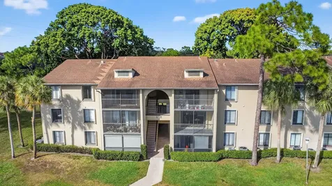 719 Sunny Pine Way Greenacres FL 33415