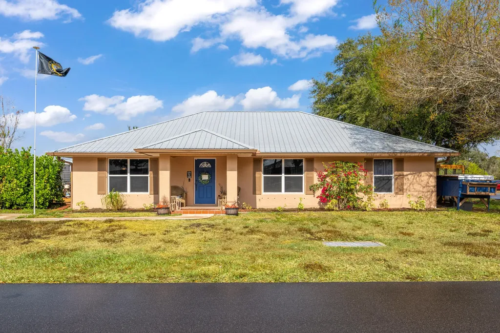 3789 Se 6th Street Okeechobee FL 34974