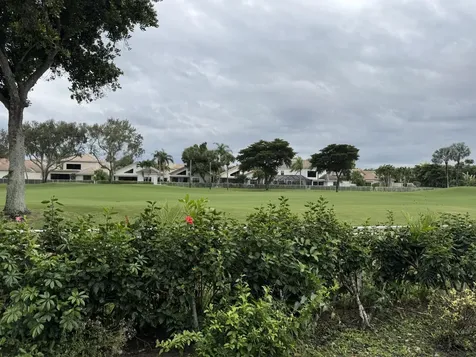17402 Via Capri Boca Raton FL 33496