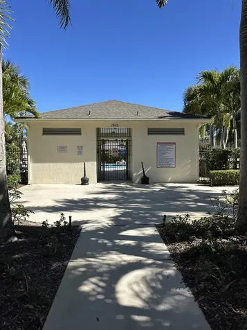 2383 SE Ruskin Drive Port Saint Lucie FL 34952