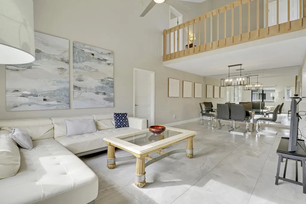 360 Bella Vista Court Jupiter FL 33477