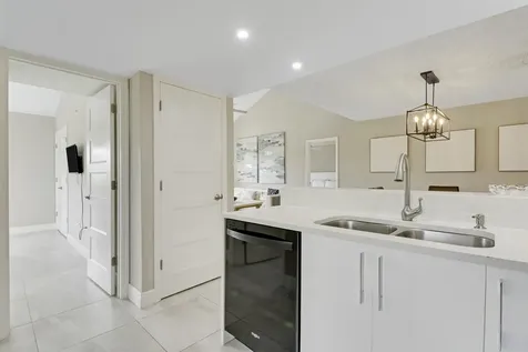 360 Bella Vista Court Jupiter FL 33477