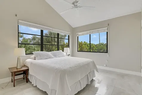 360 Bella Vista Court Jupiter FL 33477