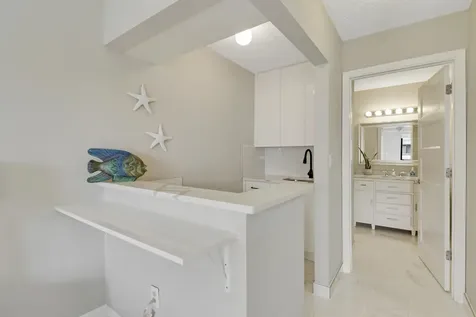 360 Bella Vista Court Jupiter FL 33477