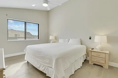 360 Bella Vista Court Jupiter FL 33477