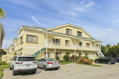 360 Bella Vista Court Jupiter FL 33477