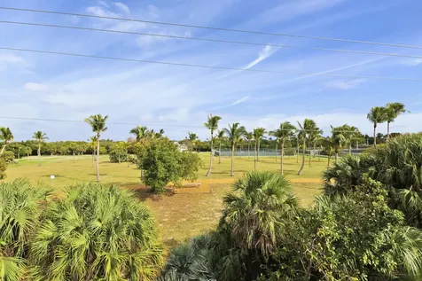 360 Bella Vista Court Jupiter FL 33477