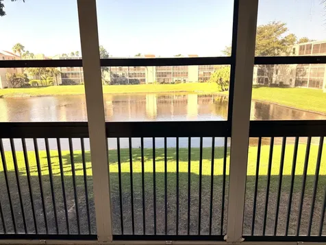 6585 Kensington Lane Delray Beach FL 33446