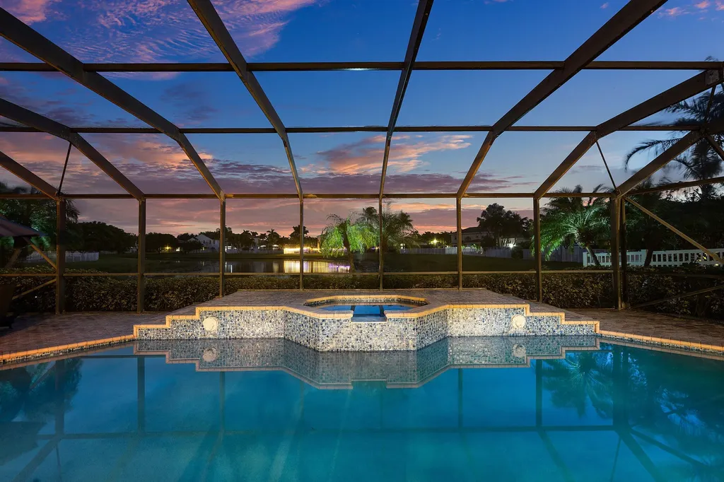 6092 Indian Forest Circle Lake Worth FL 33463