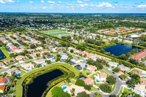 6092 Indian Forest Circle Lake Worth FL 33463