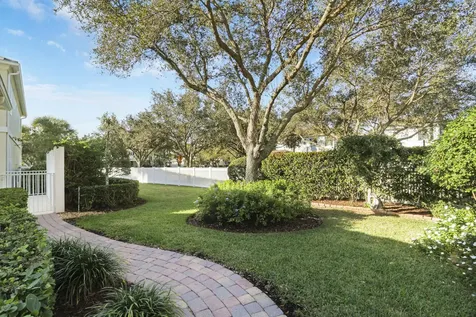 1043 Key Largo Street Jupiter FL 33458