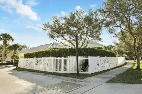 1043 Key Largo Street Jupiter FL 33458