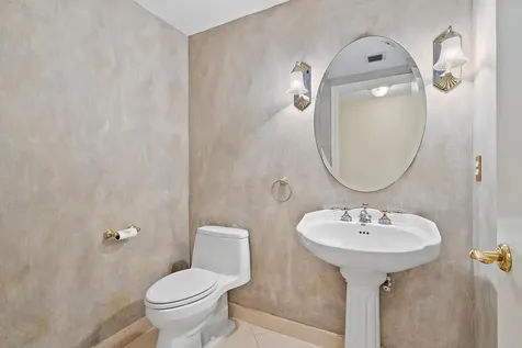 700 Ocean Royale Juno Beach FL 33408