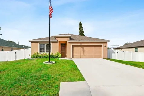 1858 Sw Lennox Street Port Saint Lucie FL 34953