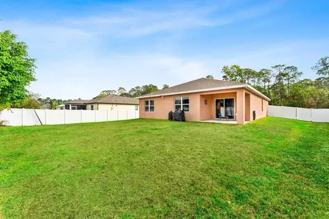 1858 Sw Lennox Street Port Saint Lucie FL 34953