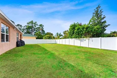 1858 Sw Lennox Street Port Saint Lucie FL 34953
