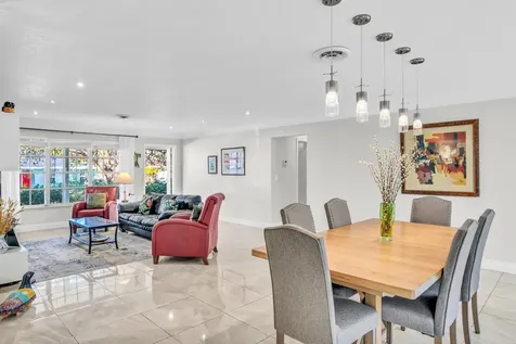 1290 Sw 8th Street Boca Raton FL 33486