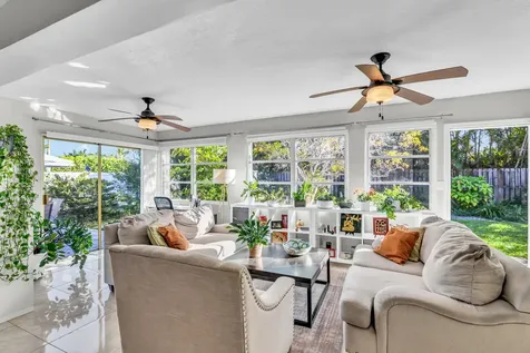 1290 Sw 8th Street Boca Raton FL 33486