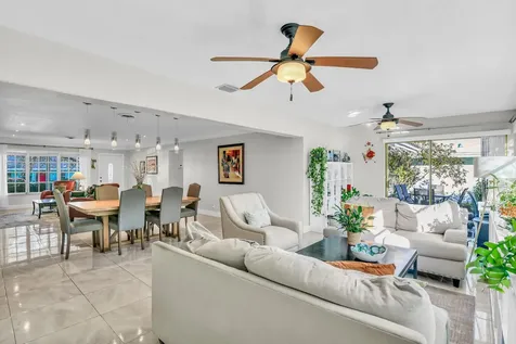 1290 Sw 8th Street Boca Raton FL 33486