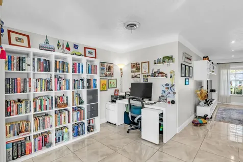 1290 Sw 8th Street Boca Raton FL 33486