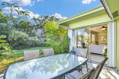 1290 Sw 8th Street Boca Raton FL 33486