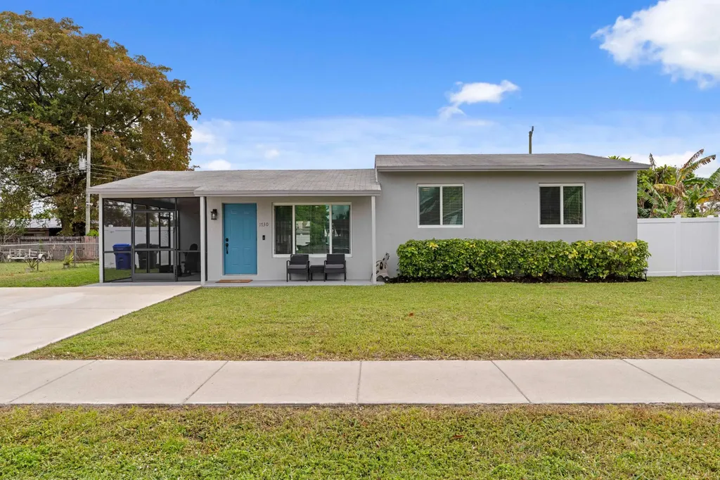 1730 Sw 65th Avenue North Lauderdale FL 33068