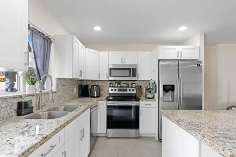 1730 Sw 65th Avenue North Lauderdale FL 33068
