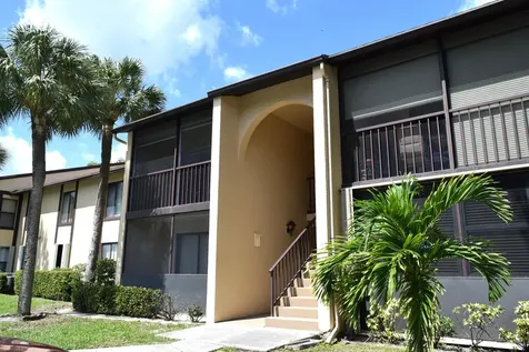 815 Sky Pine Way Greenacres FL 33415